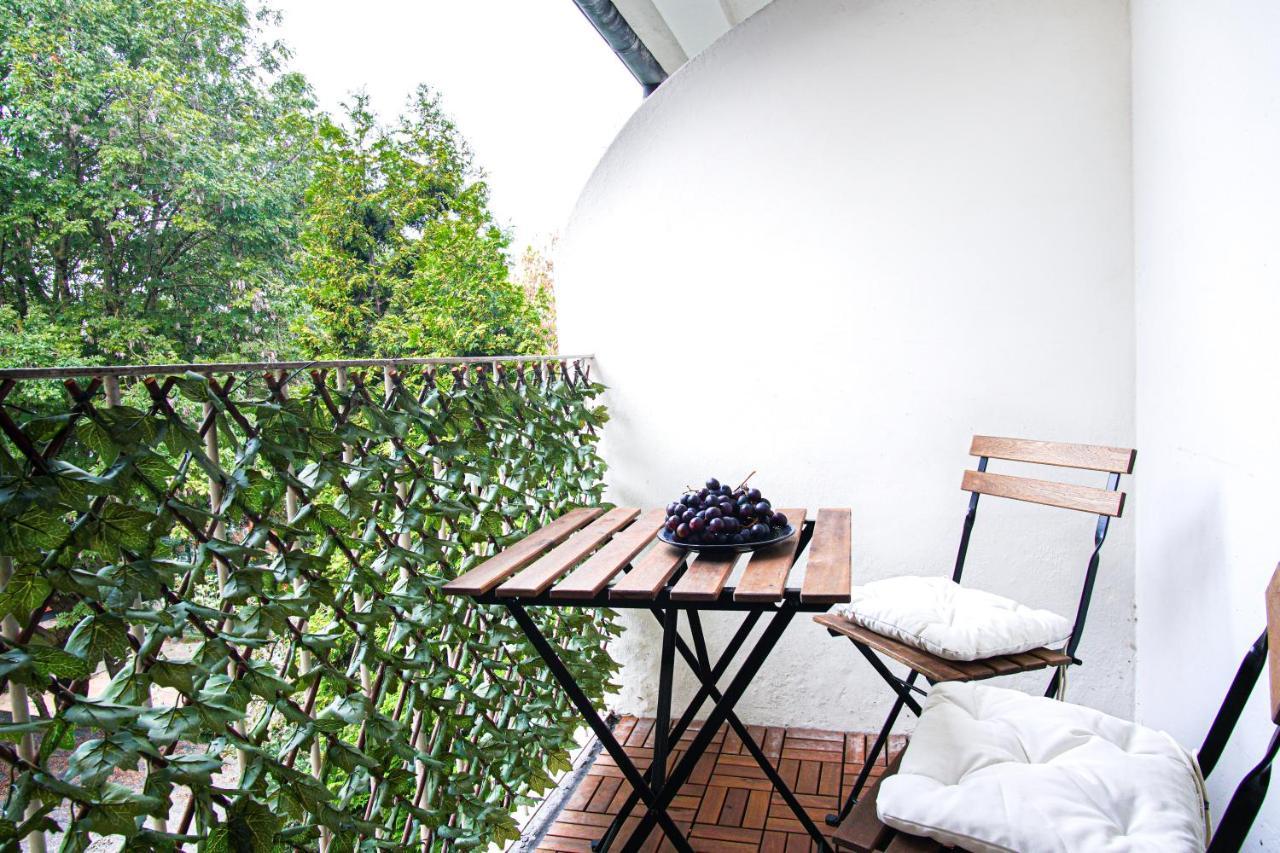 Apartment I Wi-Fi I Parkplatz I Balkon Essenfusion エクステリア 写真